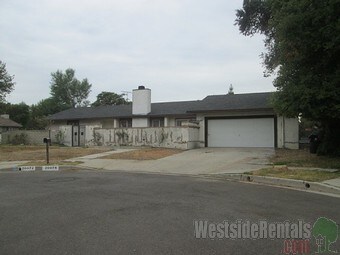 Primary Photo - 20076 Hiawatha St