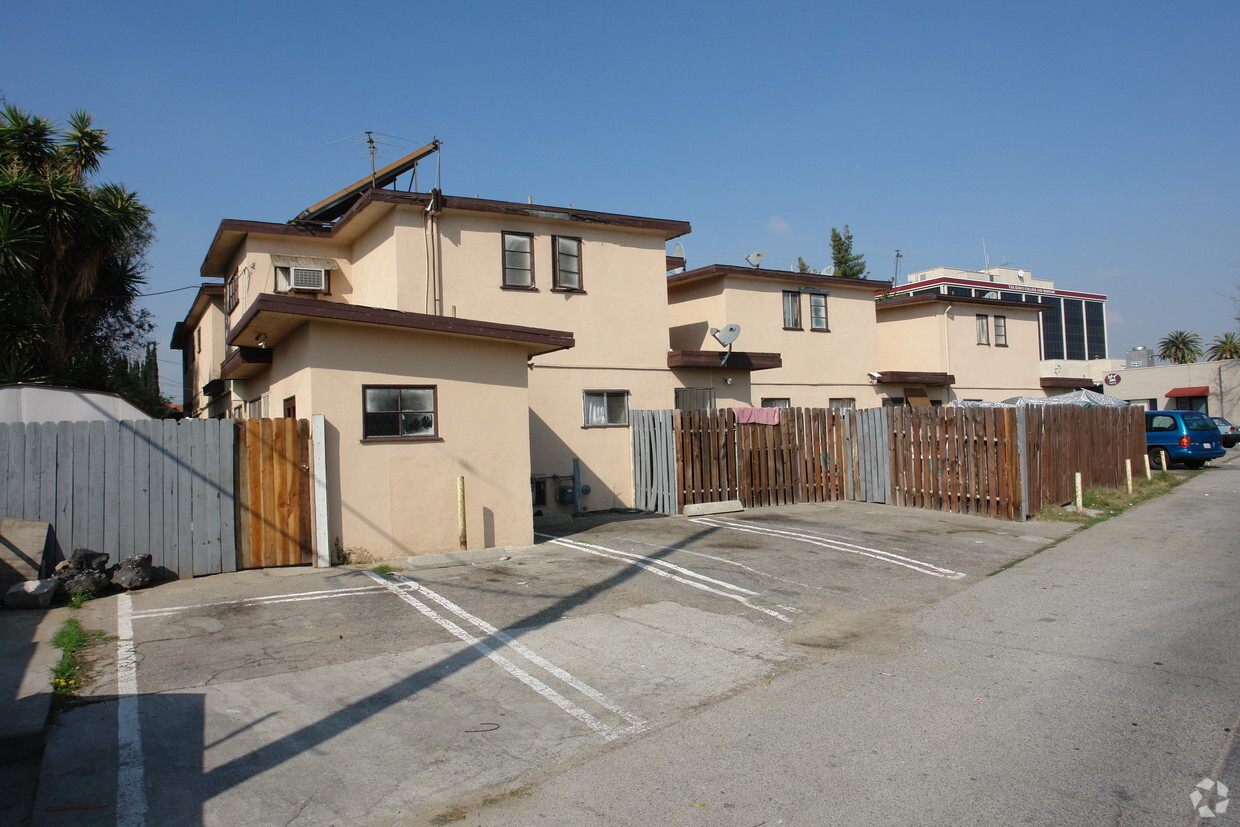 Building Photo - 14522 Gault St