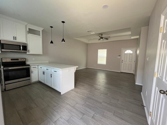 Building Photo - 1630 Playa Dr