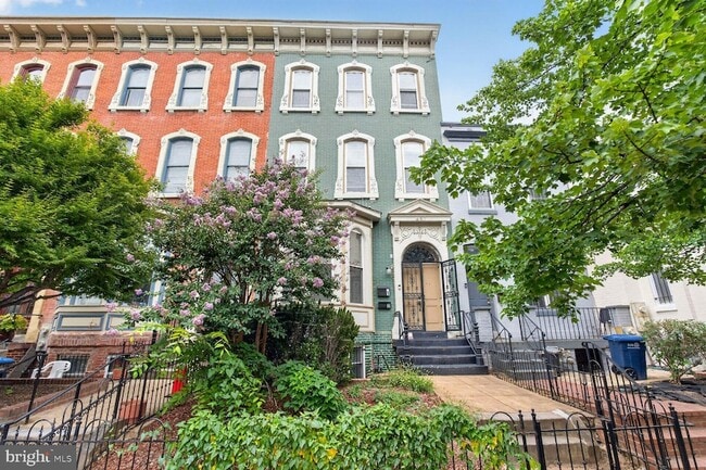 Photo - 451 M Street NW Unit B Townhome