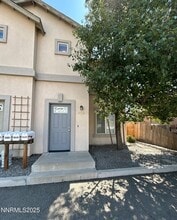 Building Photo - 408 10th St