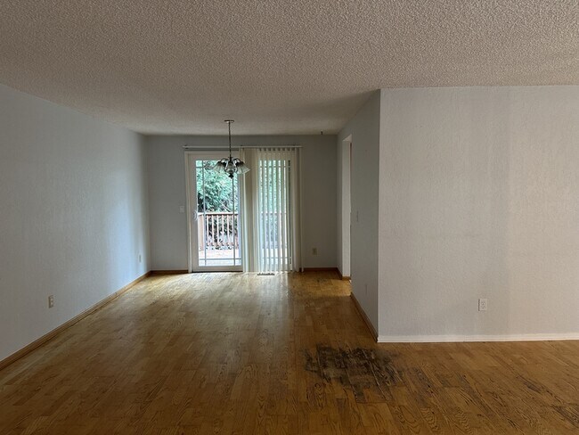 Foto del edificio - 12914 NE 136th St