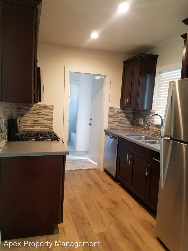 Foto del edificio - 11312 S Truro Ave
