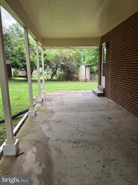 Building Photo - 13118 Vandalia Ct