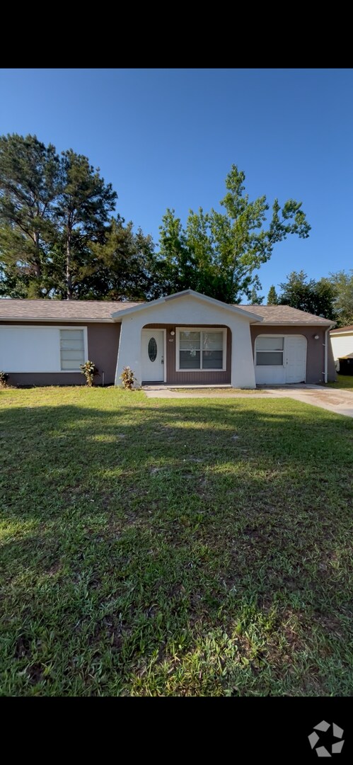 Building Photo - 437 Long Dr