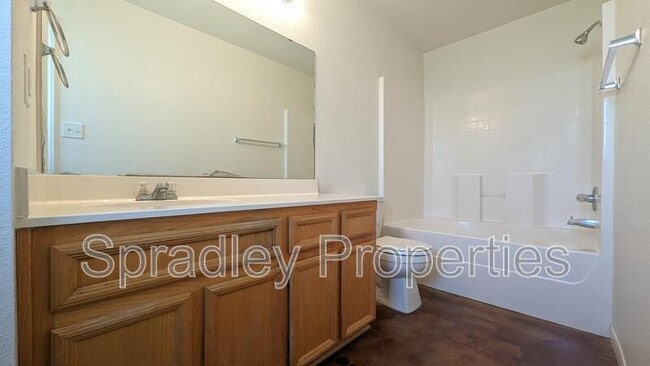 Building Photo - 5708A Luxor Dr