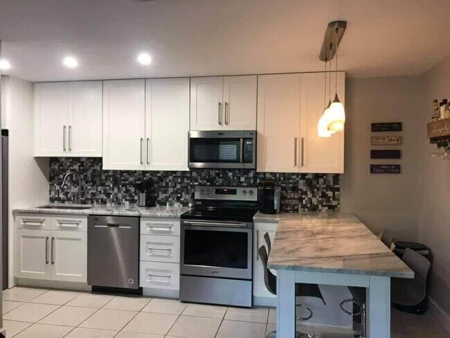 Foto del edificio - 3211 SW 44th St