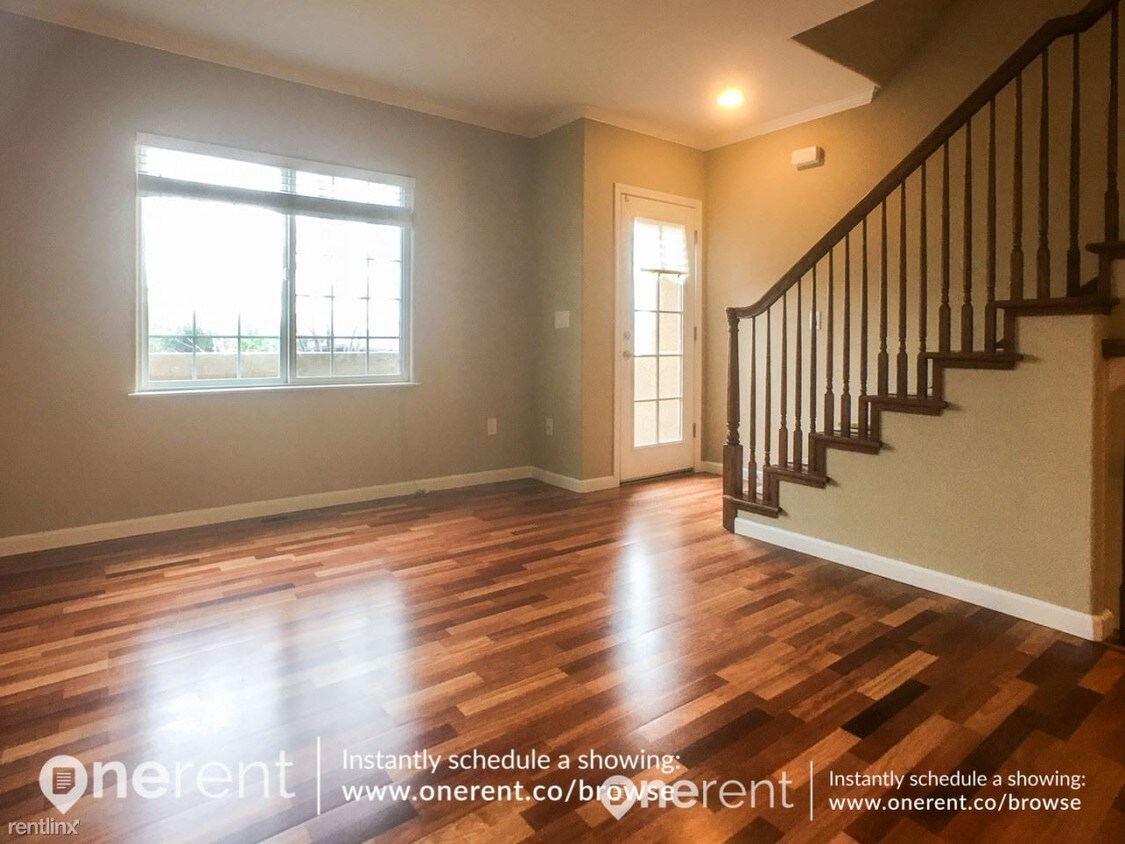 Foto principal - 4963 Dent Ave