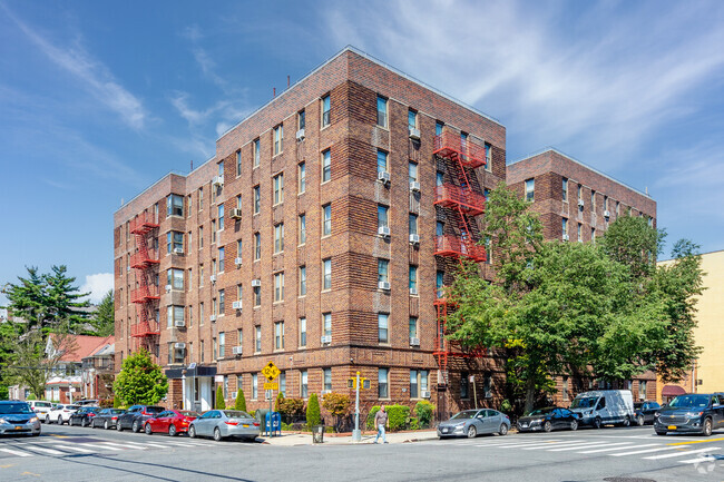 Building Photo - 1680 OCEAN AVE