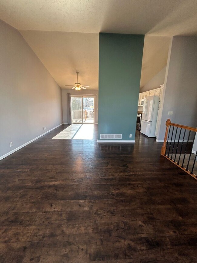 Foto del edificio - Spacious 3 Bed, 2 Bath Home in Papillion, Ne