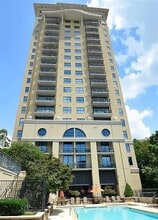 Building Photo - 3040 Peachtree Rd
