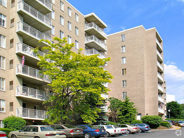 Building Photo - Bower Hill Apartments