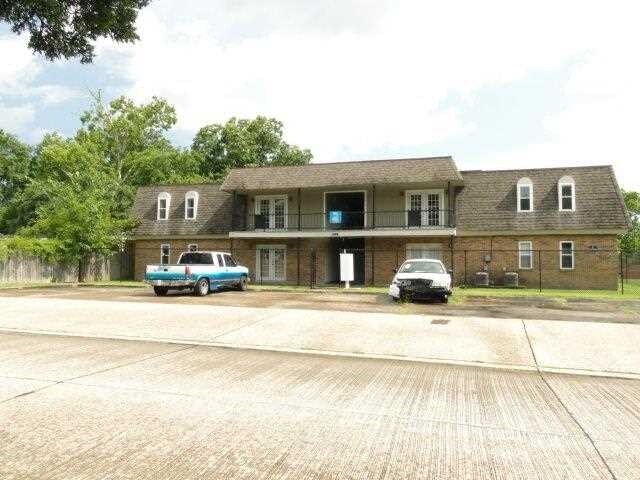 Primary Photo - 1806 Knapp St