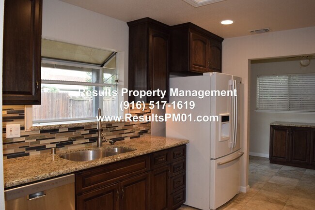Building Photo - Gorgeous Rocklin Home