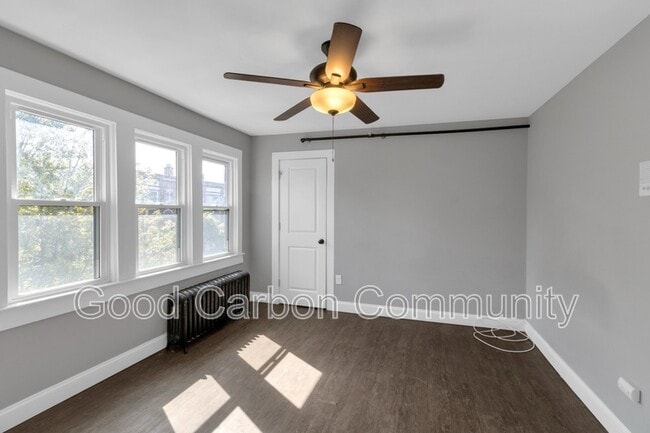 Foto del edificio - 618 Elmwood Ave
