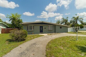 Building Photo - 7101 SW 12th St