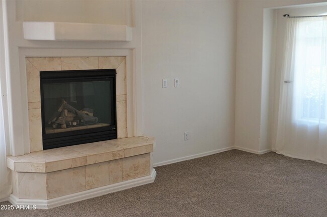 Foto del edificio - 1517 Skyline Ave