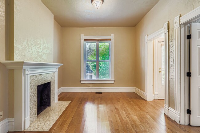 Foto del edificio - This Home Offers Quality and Privacy and i...