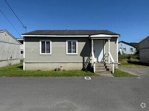 Building Photo - 2346 Garnet St