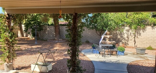 Building Photo - 2728 Bayo Ct