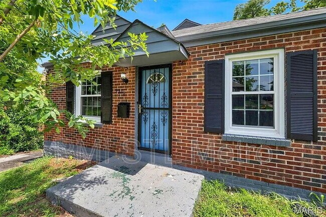 Foto del edificio - 5212 Fletcher St
