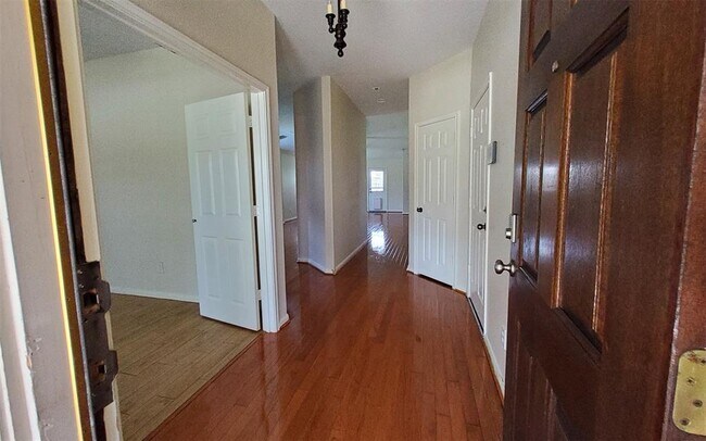 Foto del edificio - 13107 Split Creek Ln