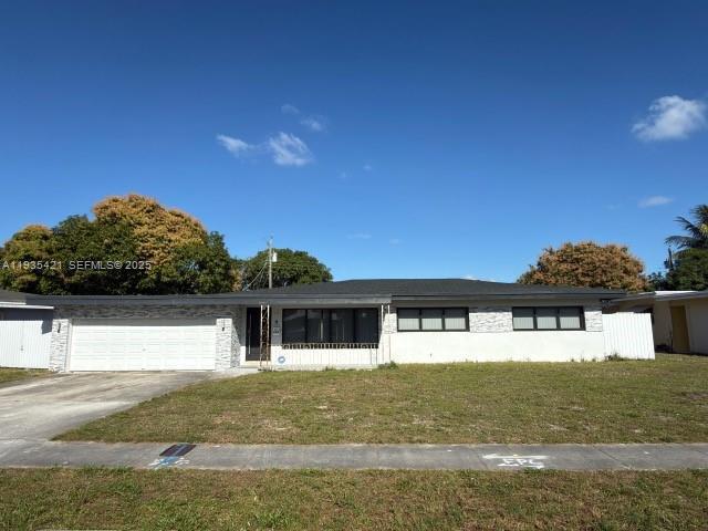 Foto del edificio - 860 W Dayton Cir