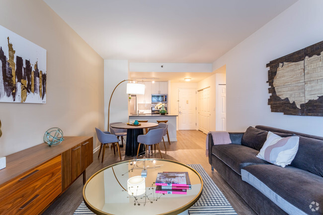 Interior Photo - Hudson Park South