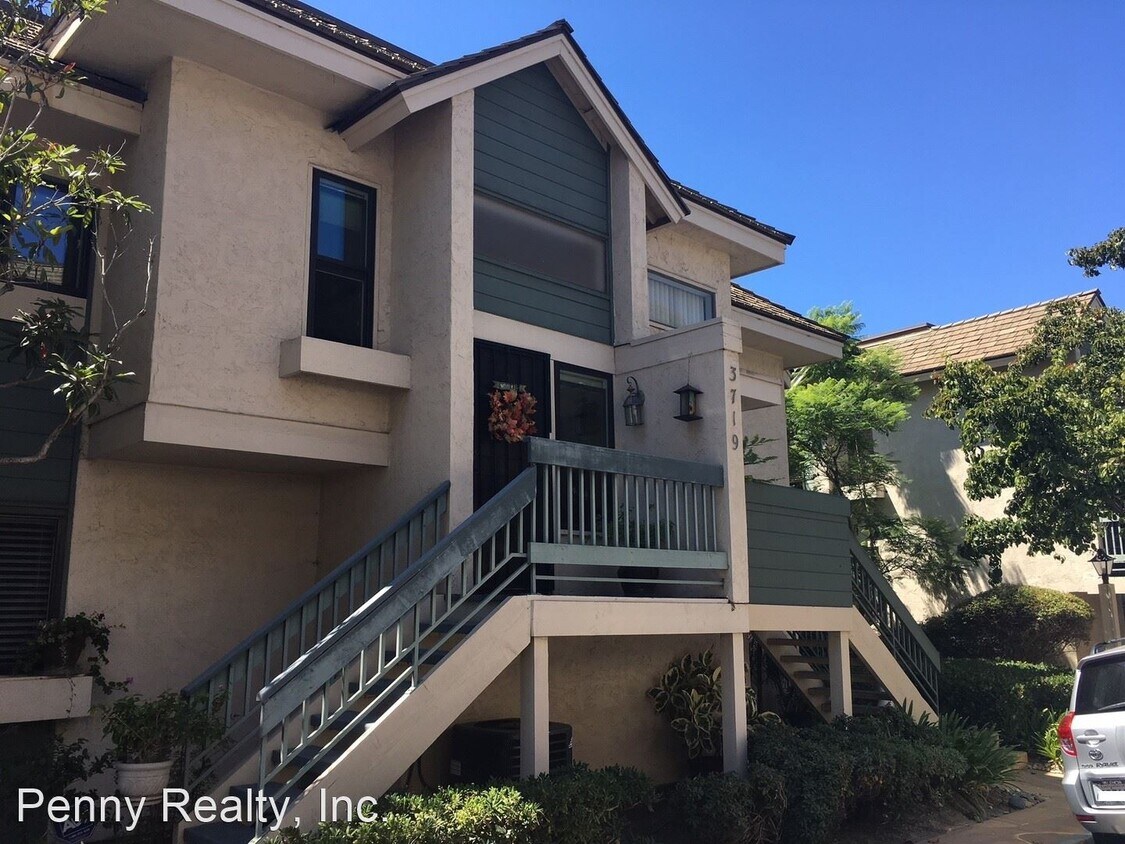 2 br, 2.5 bath House 3719 Balboa Terrace C House Rental in San Diego, CA