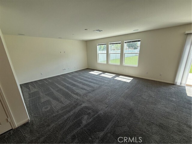 Building Photo - 672 Suukat Ct