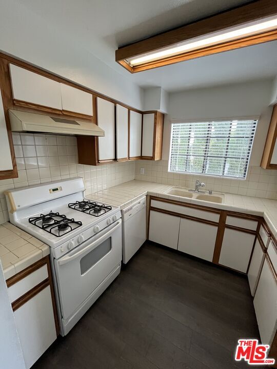 Foto del edificio - 4418 Colfax Ave