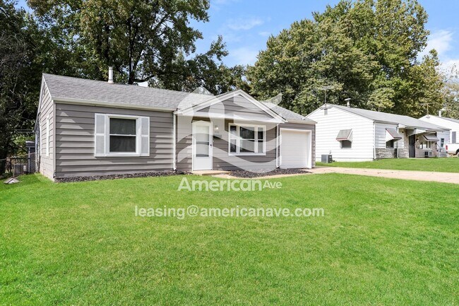 Building Photo - 9765 Dennis Dr