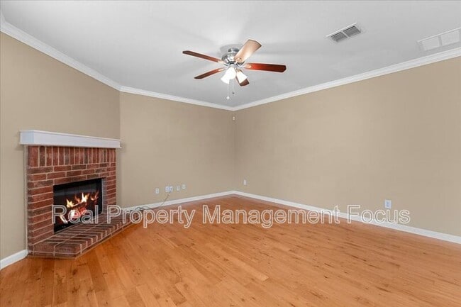 Foto del edificio - 12825 Kiltartan Dr