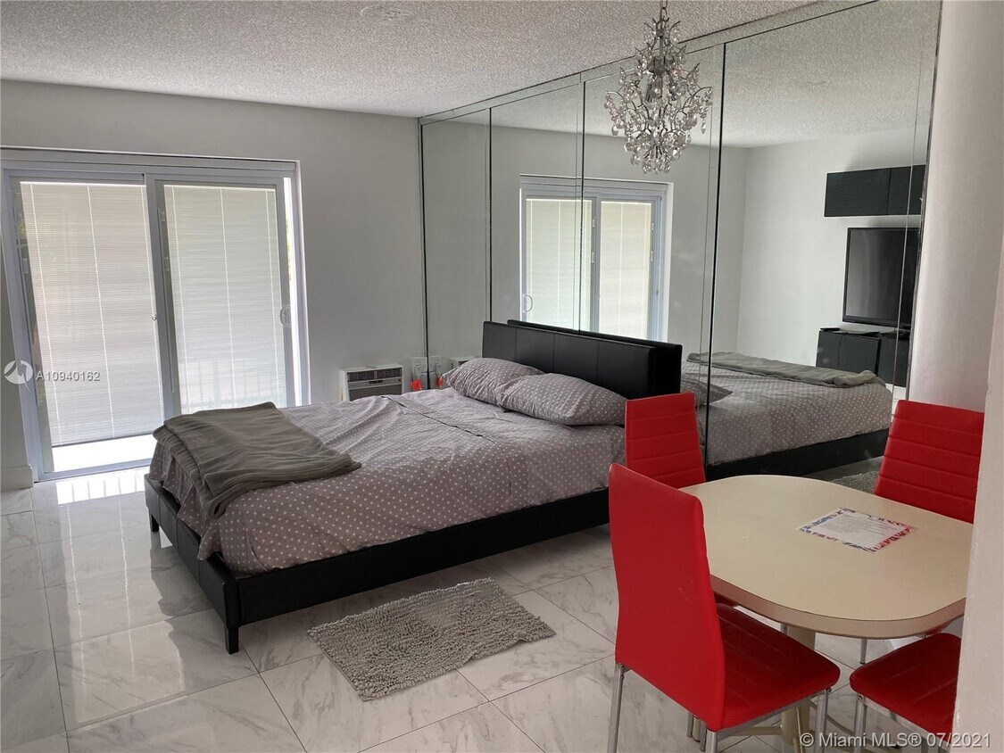 7904 West Dr Unit 103, North Bay Village, FL 33141 Condo for Rent in