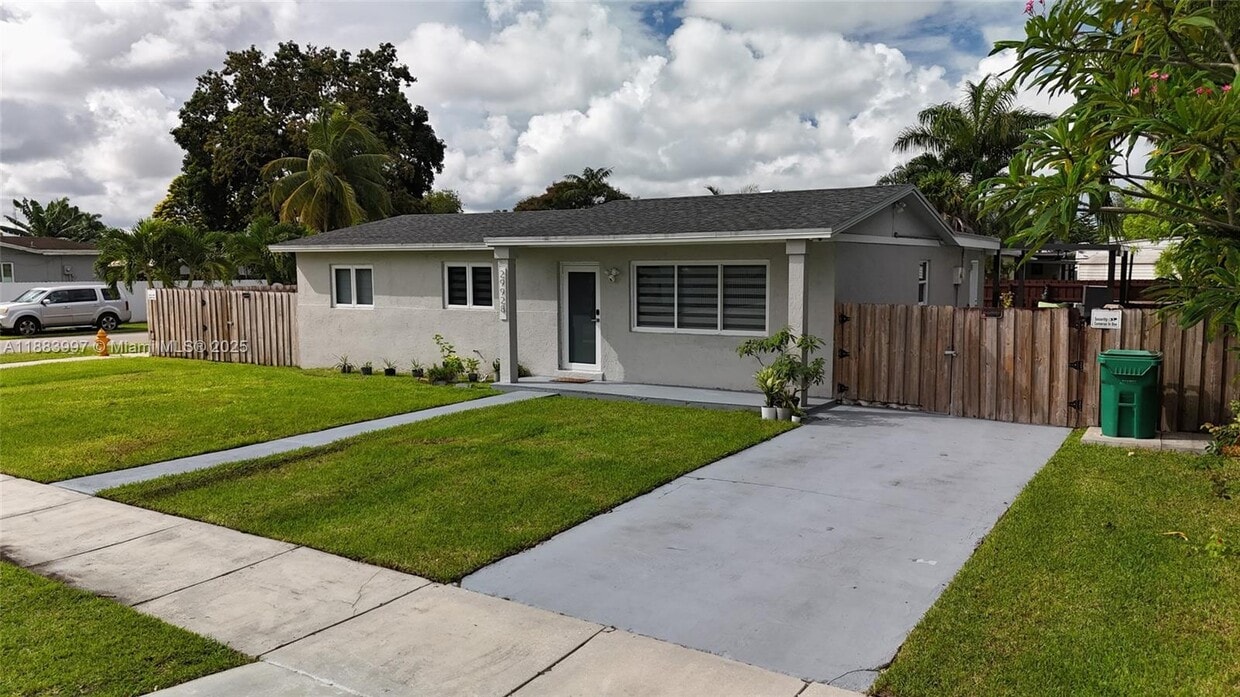 Primary Photo - 29928 SW 159th Dr