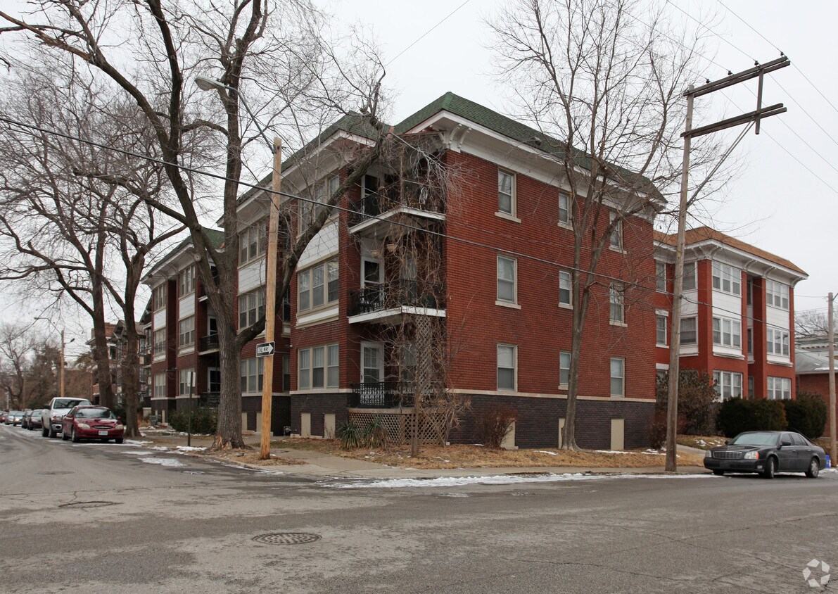 Foto principal - 3537-3543 Central St