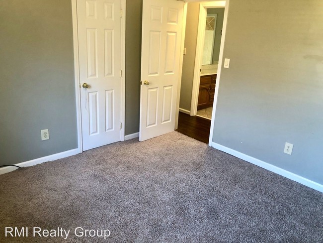 Building Photo - 3 br, 1.5 bath House - 3567 Queenstown Rd