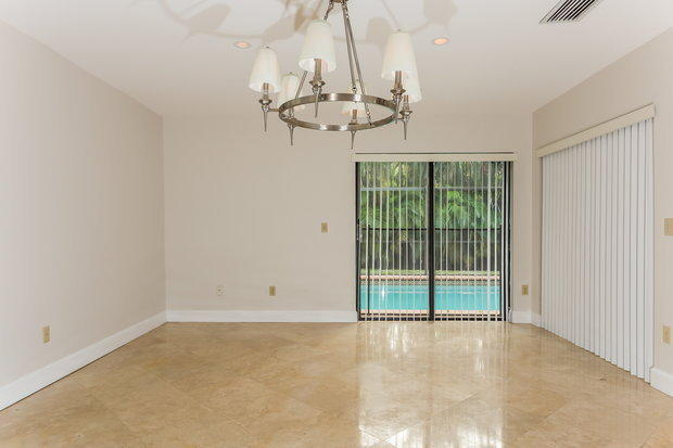 Foto del edificio - 8722 Escondido Way E