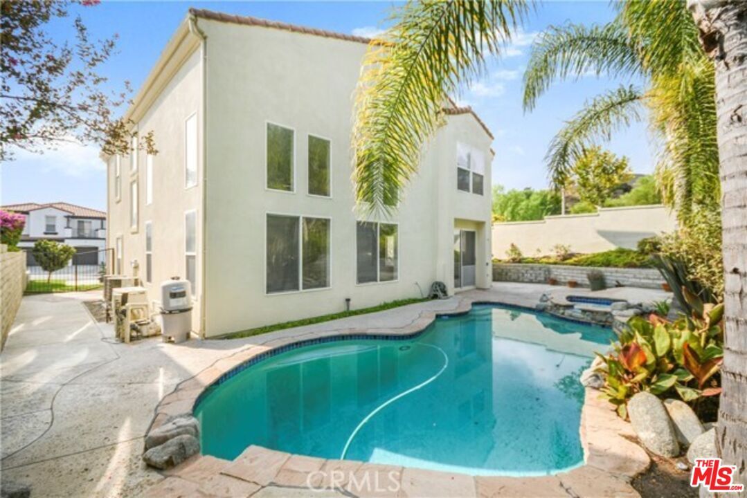 Foto principal - 26003 Twain Pl