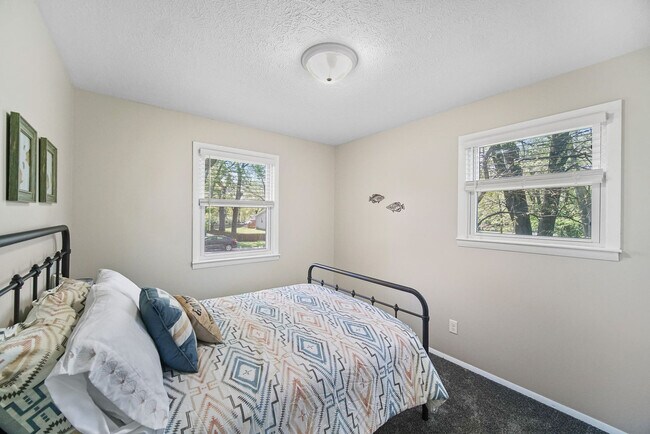 Foto del edificio - 615 Pine St