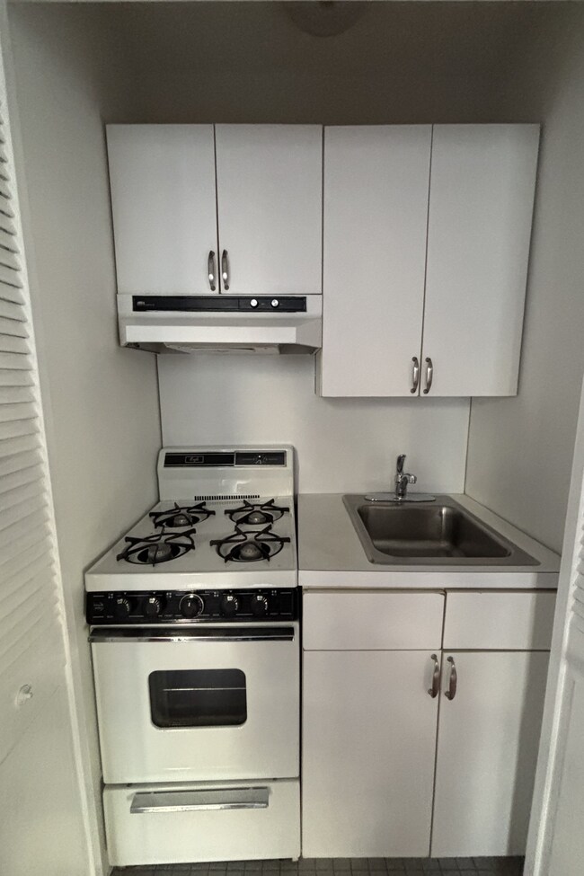 Foto del edificio - 140 W 71st St