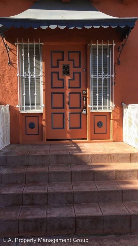 Foto principal - 1146 S Bronson Ave