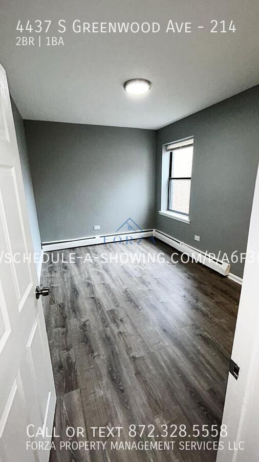 Foto del edificio - 4437 S Greenwood Ave