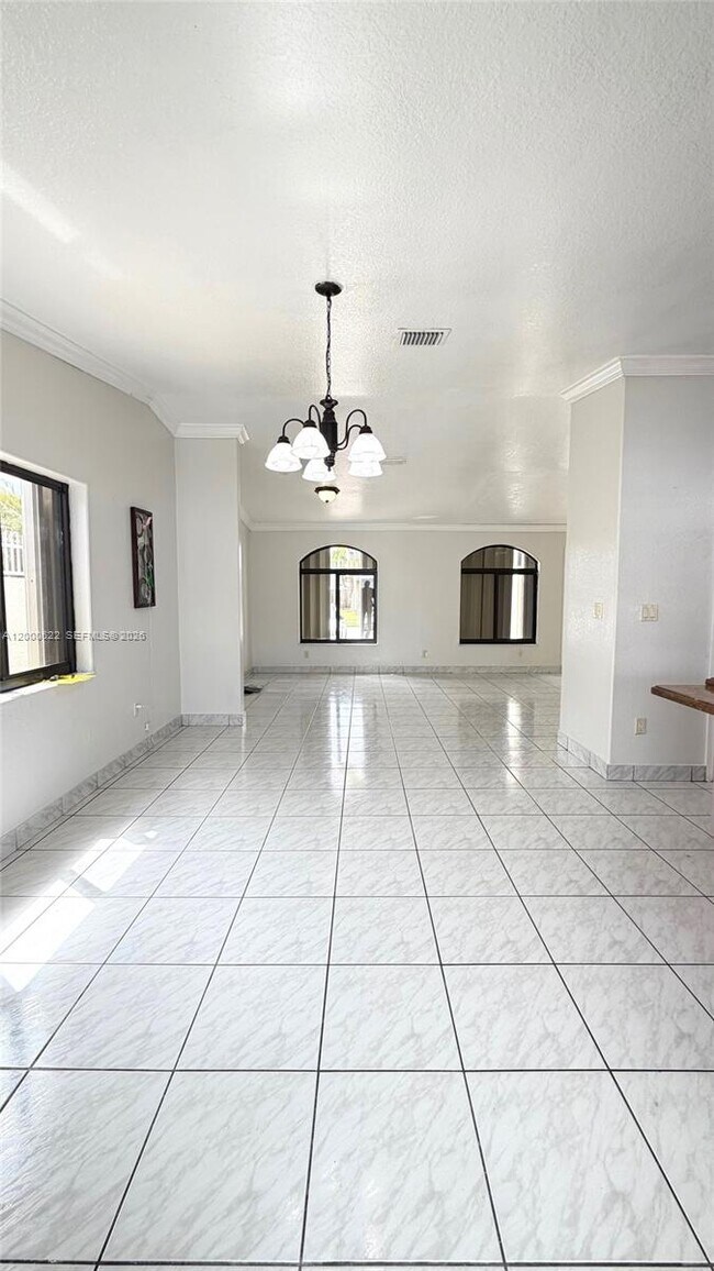Foto del edificio - 14861 SW 173rd St