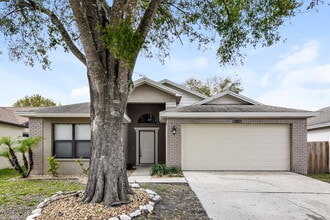 Building Photo - 10827 Peppersong Dr