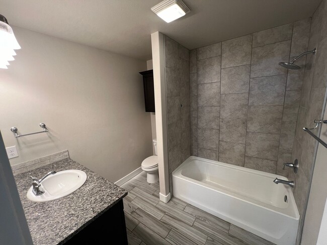 Foto del edificio - Lubbock Cooper ISD 3 Bedroom/2 Bathroom AV...