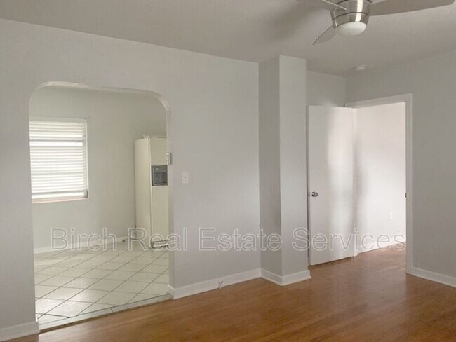 Foto del edificio - 612 Highland Ave