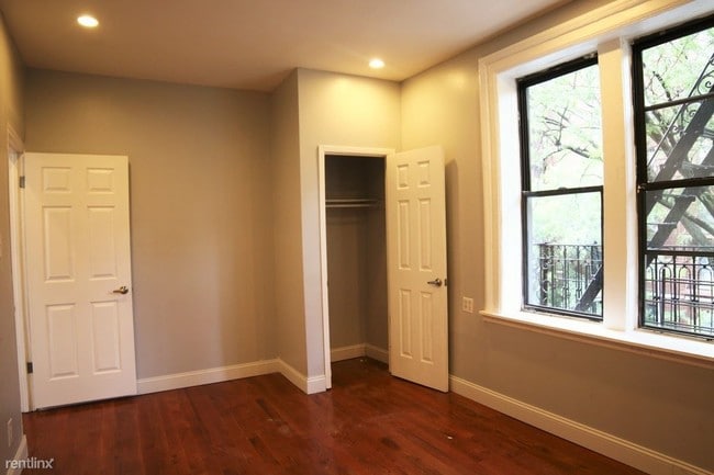 Building Photo - 1710 Caton Ave