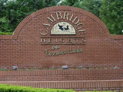 Building Photo - 390 Cambridge Dr
