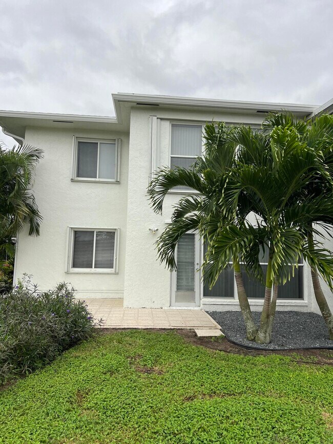Foto del edificio - 2915 SW 15th St